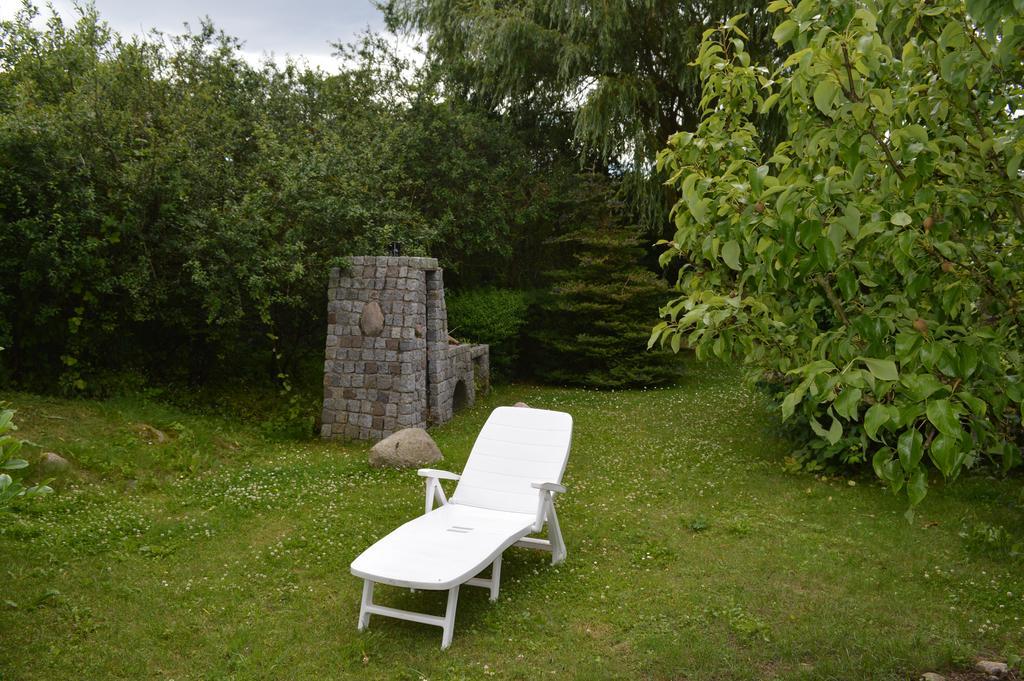 Ferienwohnung Twee Linden Nienhagen Exterior foto